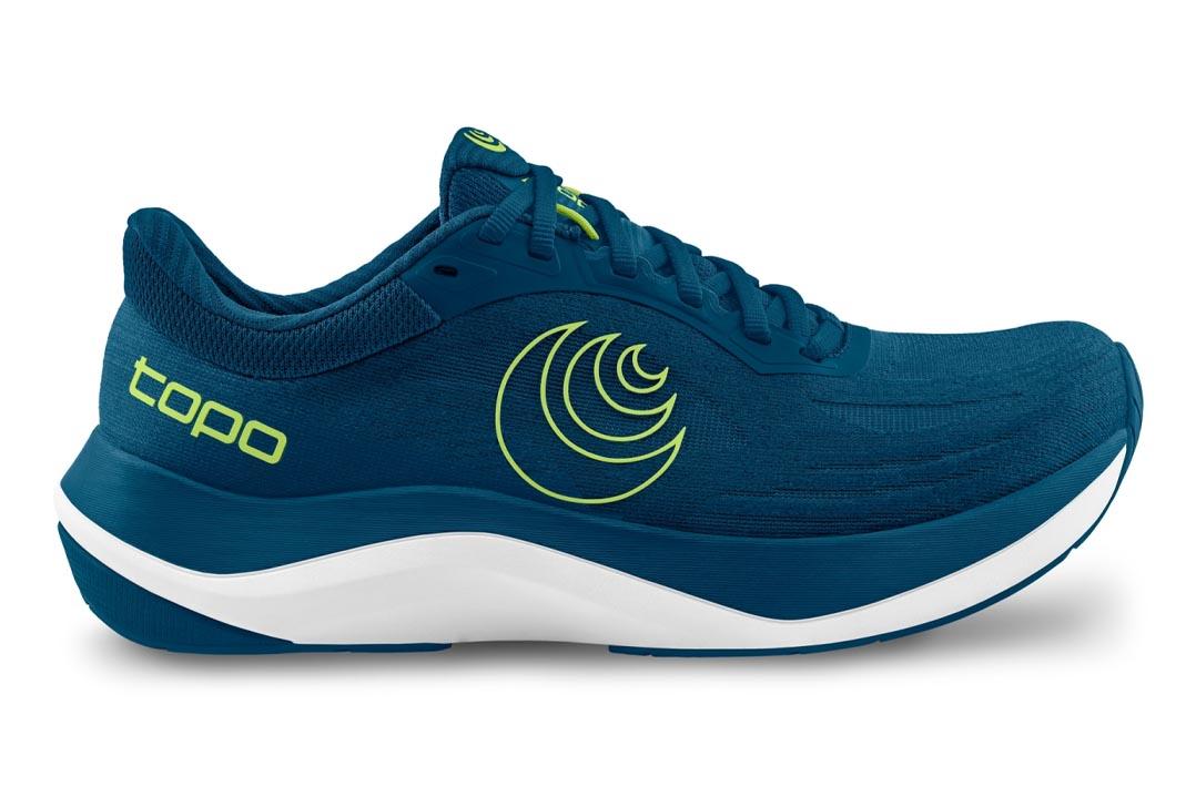 Topo Athletic Ultrafly 6